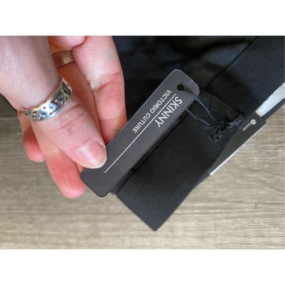 Vittorio Culture NWT Skinny Black Dress Pants, Men's Size 32 x 32, MSRP $68 - Picture 7 of 12